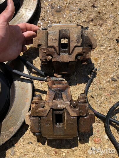 Оригенальгая тормозная система на lexus LX570 б/у