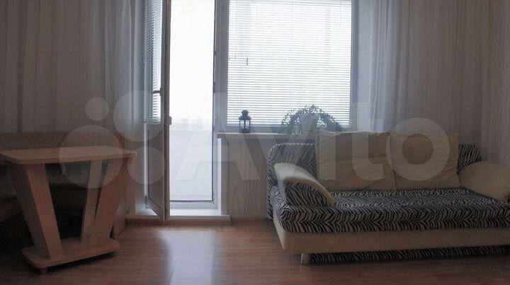 2-к. квартира, 55 м², 1/5 эт.