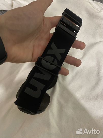 Горнолыжные очки uvex