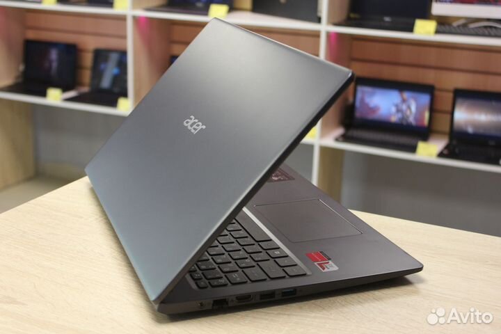Ноутбук Acer с видеокартой Radeon 530 и SSD Nvme