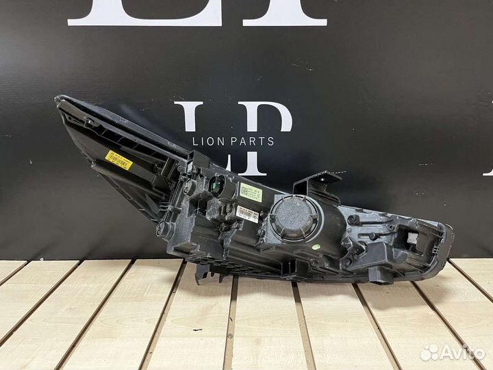 Фара левая Hyundai solaris 2 рестайлинг