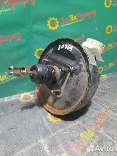 Вакуумный усилитель тормозов Mitsubishi Carisma