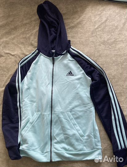 Сортивнвй костюм adidas