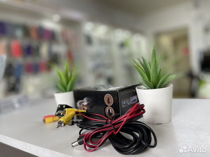 Камера заднего вида E606 (новая, гарантия)