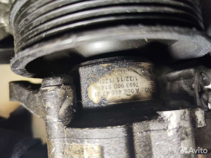 Насос гур om651 A0064664701