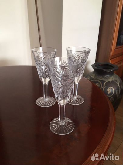 Хрустальные рюмки