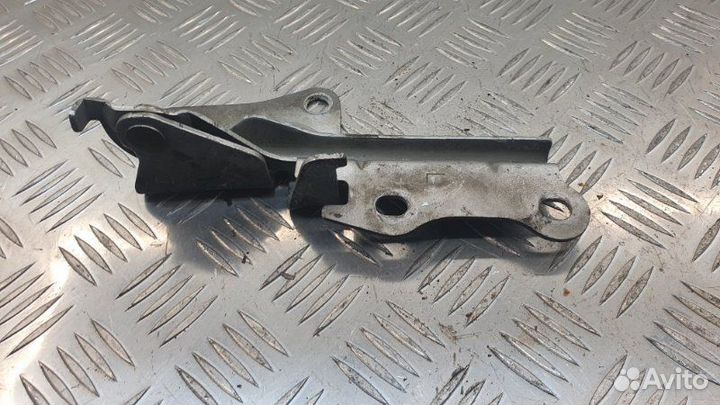 Петля капота левая Kia Spectra седан S6D 2008