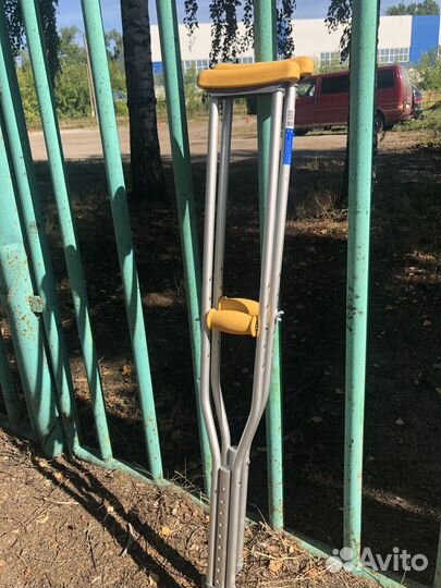 Подмышечные костыли U standart1