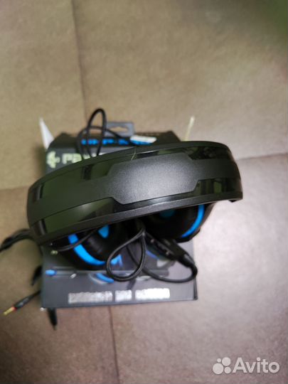 Игровые наушники