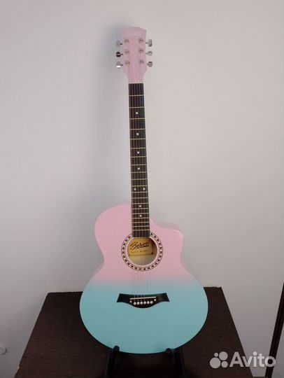 Новая акустическая гитара Belucci BCL4010 BW
