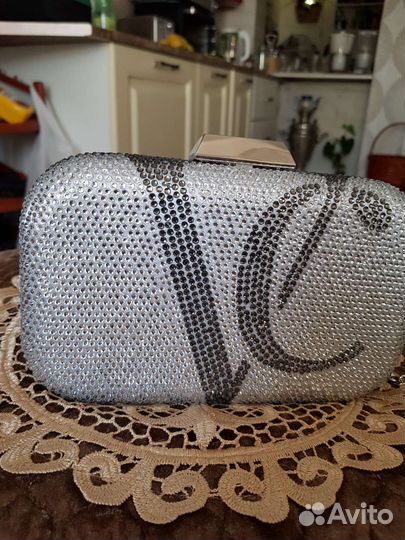 Клач женский вечерний