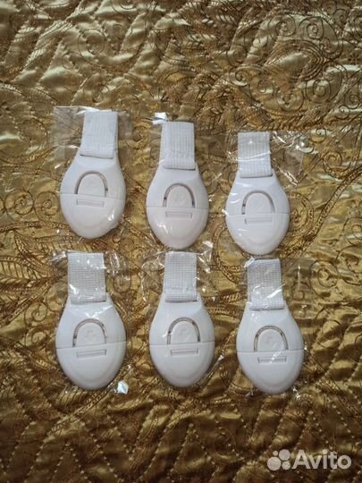 Блокираторы на ящики для безопасности детей