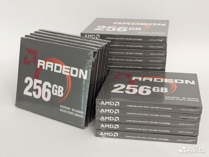 SSD AMD Radeon 256Гб