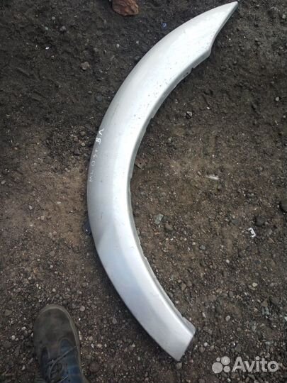 Мерседес М-Класс Задняя арка Лев