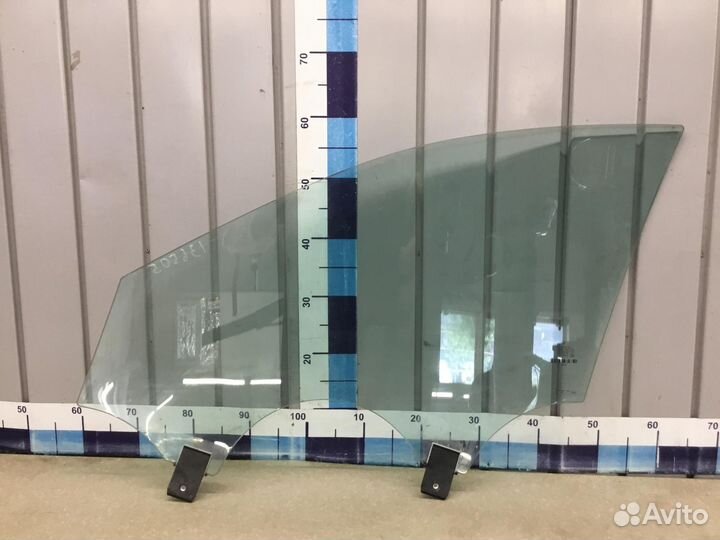 Стекло двери передней правой Mercedes Benz W222 20