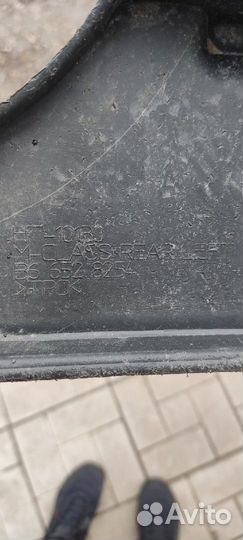 Брызговик Mersedes ML