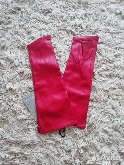 Перчатки женские кожаные новые