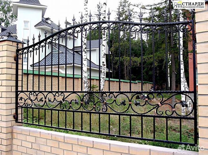 Забор металлический. Установка