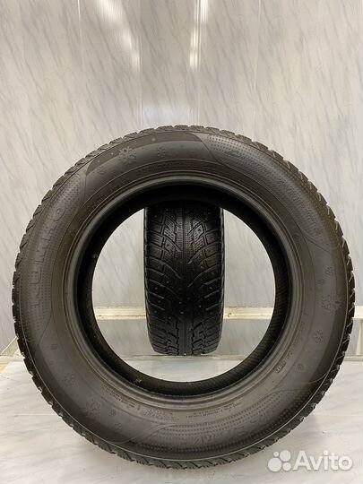 Kumho I'Zen RV Stud KC16 235/60 R18 108