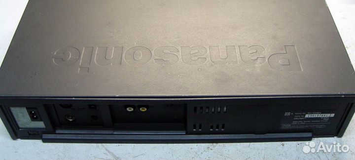 Видеомагнитофон Panasonic NV-SD3