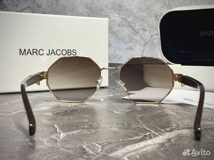 Очки Marc Jacobs солнцезащитные