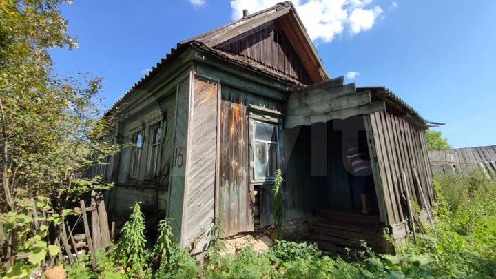 Дом 33 м² на участке 23 сот.