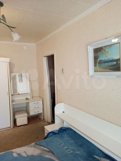 2-к. квартира, 50 м², 1/9 эт.