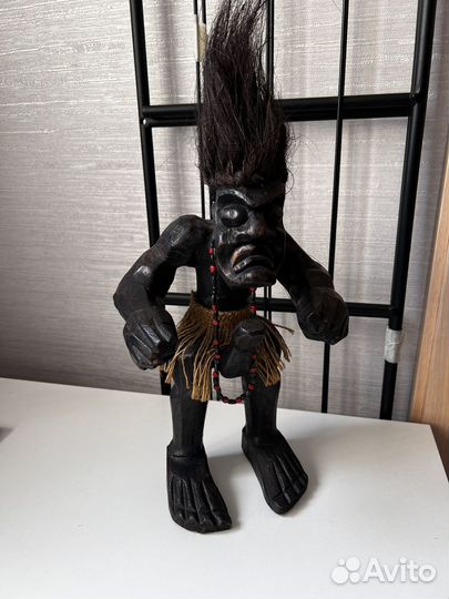 Деревянная статуэтка Африка высокая