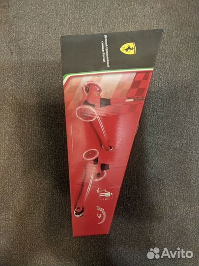 Детский трёхколёсный самокат Ferrari