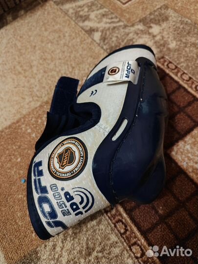 Налокотники хоккейные на взрослого