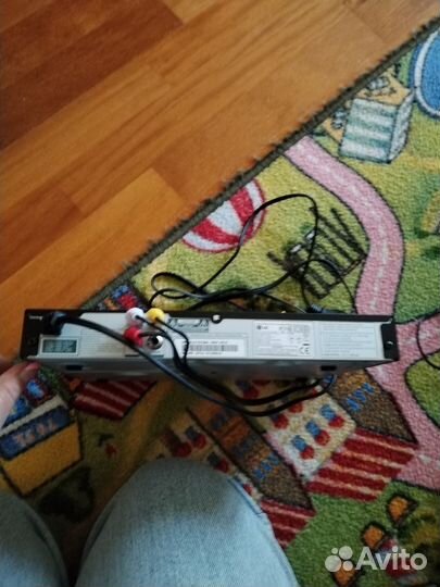 Dvd проигрыватель LG DP122