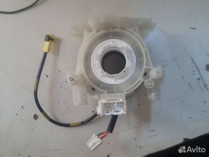 Шлейф подрулевой Nissan X-Trail t-30