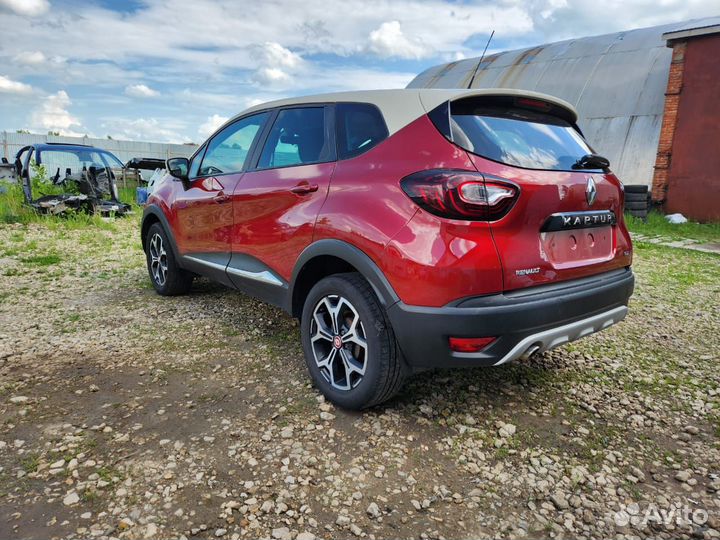 В разборе Renault Kaptur 1 F4R 2.0 АКПП 4WD