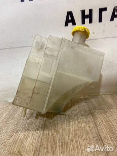 Бачок расширительный Nissan Note E11 (1.4) CR14DE