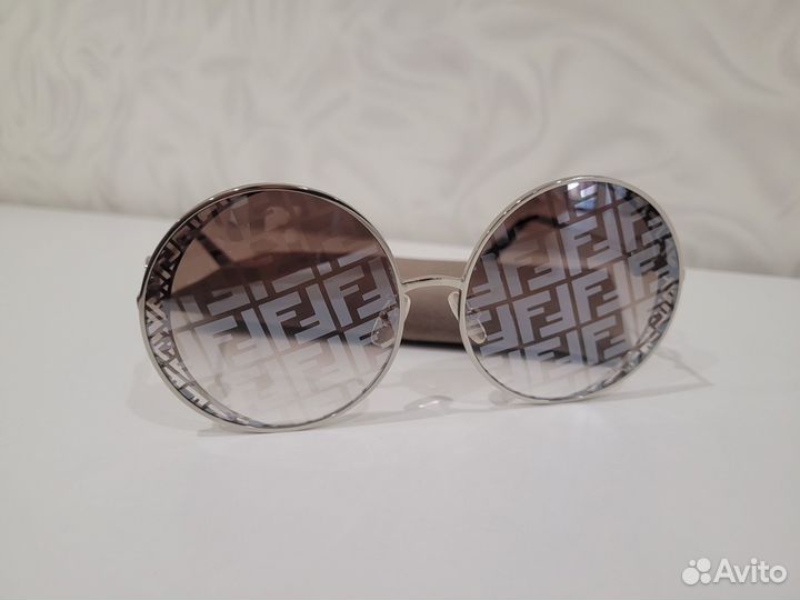 Солнцезащитные очки fendi оригинал