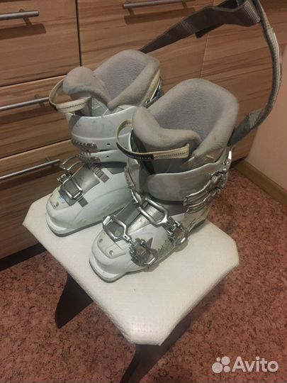 Горнолыжные ботинки