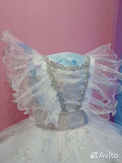 Прокат новогодний костюм Снежинка