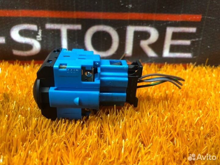 Кнопка освещения панели приборов Volkswagen