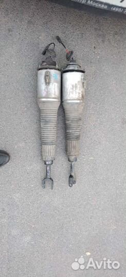 Пневмостойки Audi A8 D3 передние