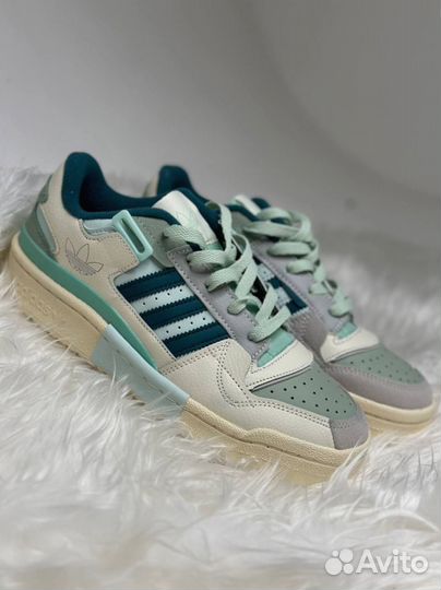 Кроссовки Adidas forum low