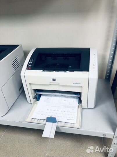Принтер HP LaserJet 1022 с гарантией