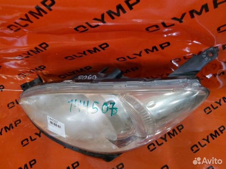 Фара левая Honda Life JB5