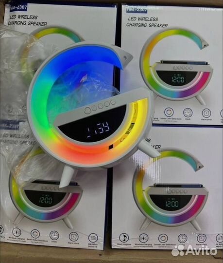 Ночник с беспроводной зарядкой