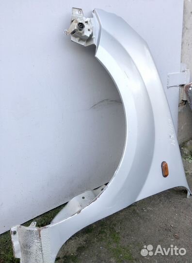 Рено Кангу 1 рестайлинг крыло