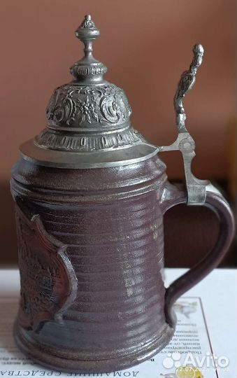 Пивная керамическая кружка с крышкой чехия