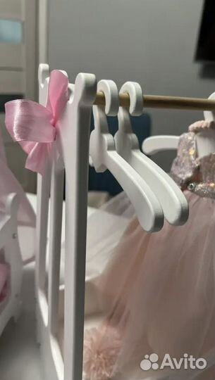 Шкаф для кукольной одежды