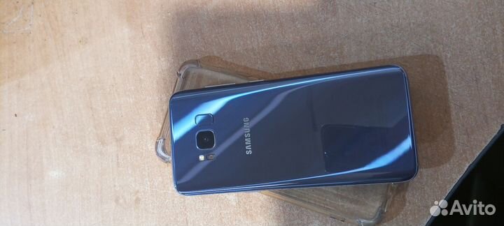 Samsung Galaxy S8, 4/64 ГБ