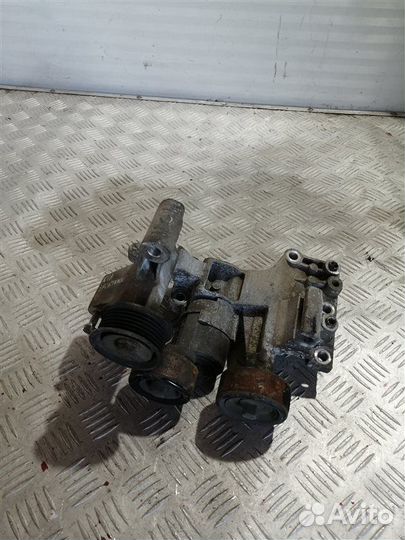 Ролик натяжителя Kia Sportage SL G4KD 2010