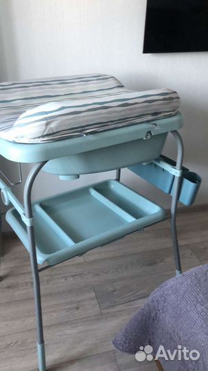 Пеленальный столик с ванночкой