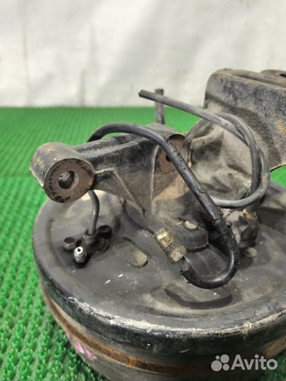 Ступица задняя левая Toyota Corolla AE110